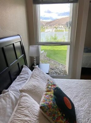1 dormitorio, tabla de planchar con plancha, wifi gratis y ropa de cama
