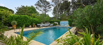 Charming independent Villa with pool, 15mn from downtown Aix en Provence