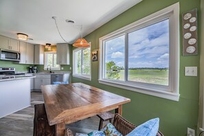 Dining - Pets Considered, Golf Cart included - The Bird House (Fripp Island)