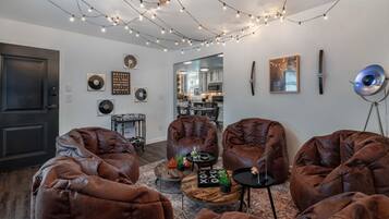 5 bedrooms