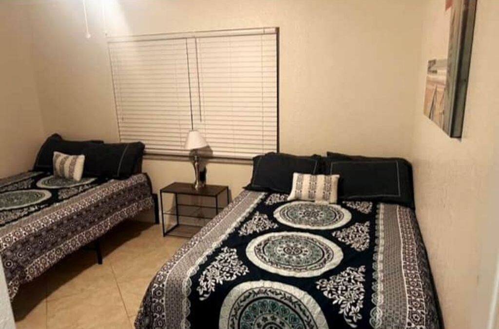 *Oasis Vacation Home*