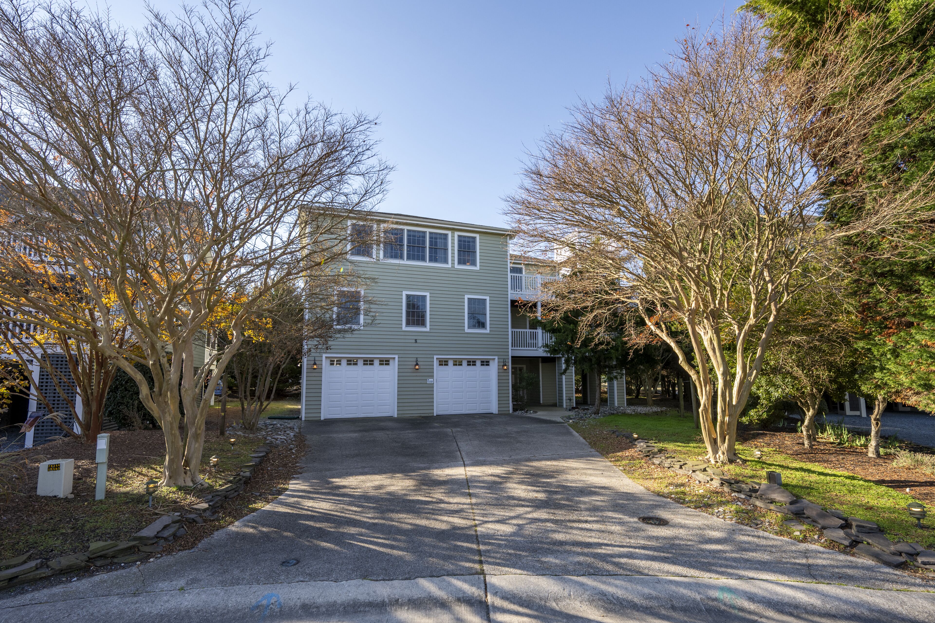 8 Lighthouse Way - Beautiful home with a private elevator!