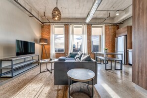 2 bedrooms - Convention Center Touchless 2bd DT Dallas (Dallas)