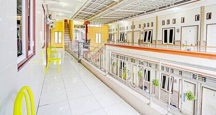 OYO 91795 Kos Jeehel Syariah