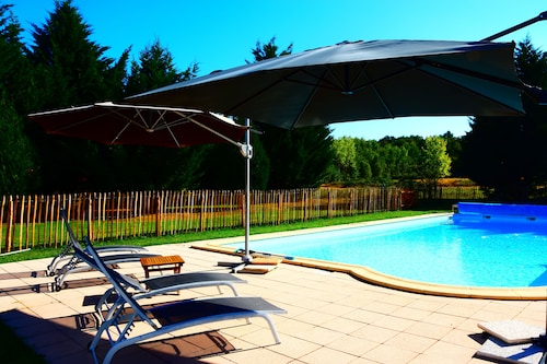 GITE DE LA FERME DE BOURGADE- BOURNEL