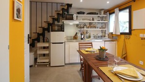 Private kitchen - L'oustaou Néou - Gîte de L'olivier (LE TEICH)