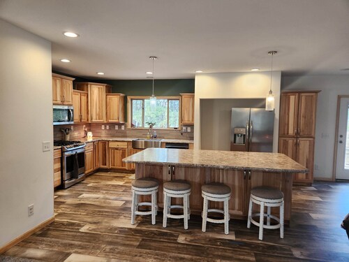 Country home 10 minutes from the town of Custer.