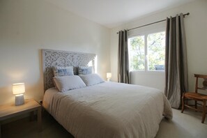 3 Schlafzimmer, Bügeleisen/Bügelbrett, Reisekinderbett, Internetzugang