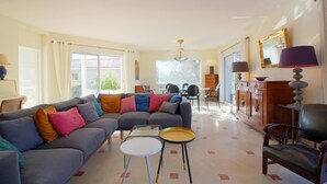 Living area - Oceanside - Lege CAP Ferret (LEGE CAP FERRET)