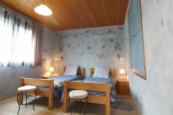 3 Schlafzimmer, Bügeleisen/Bügelbrett, Reisekinderbett, Internetzugang