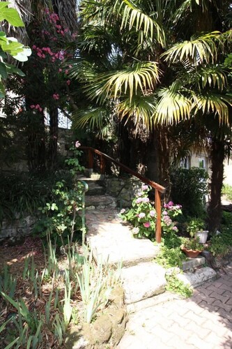 Les Remparts - BOURG