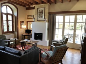 Living area - Gite DE Vacquey - Salleboeuf (SALLEBOEUF)