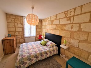 3 Schlafzimmer, Bügeleisen/Bügelbrett, Reisekinderbett, Internetzugang
