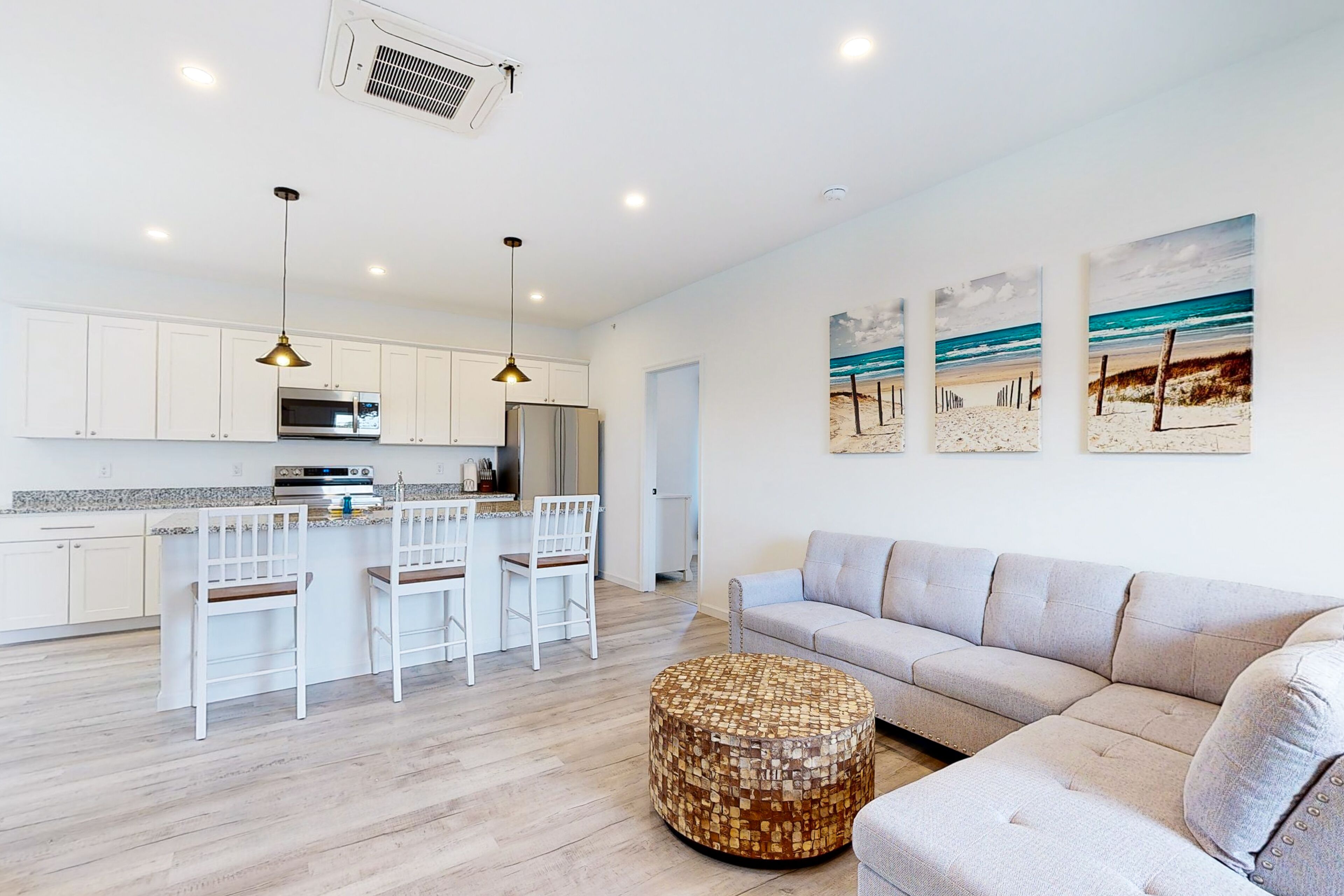 Télévision, baby-foot