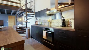 Kühlschrank, Ofen, Herdplatte, Geschirrspüler