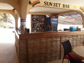20 bars, bar de plage