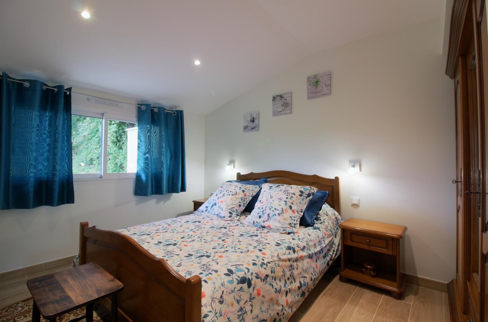 1 多间卧室、熨斗/熨衣板、旅行婴儿床、上网接入