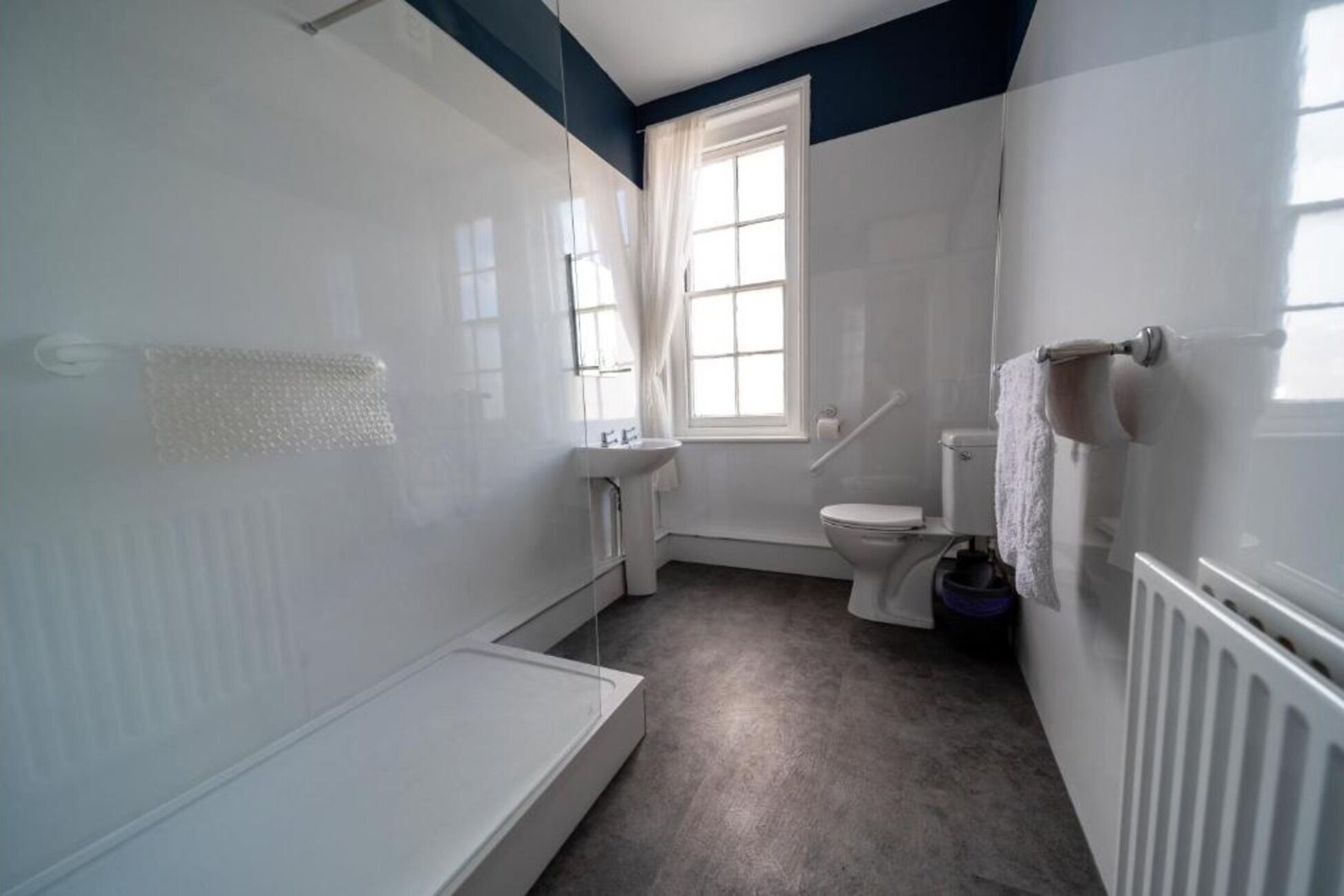 OYO Lord Kitcheners Guest House