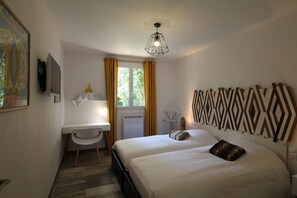 2 bedrooms, iron/ironing board, travel cot, Internet - Le Chêne Vert - Montignac (MONTIGNAC)