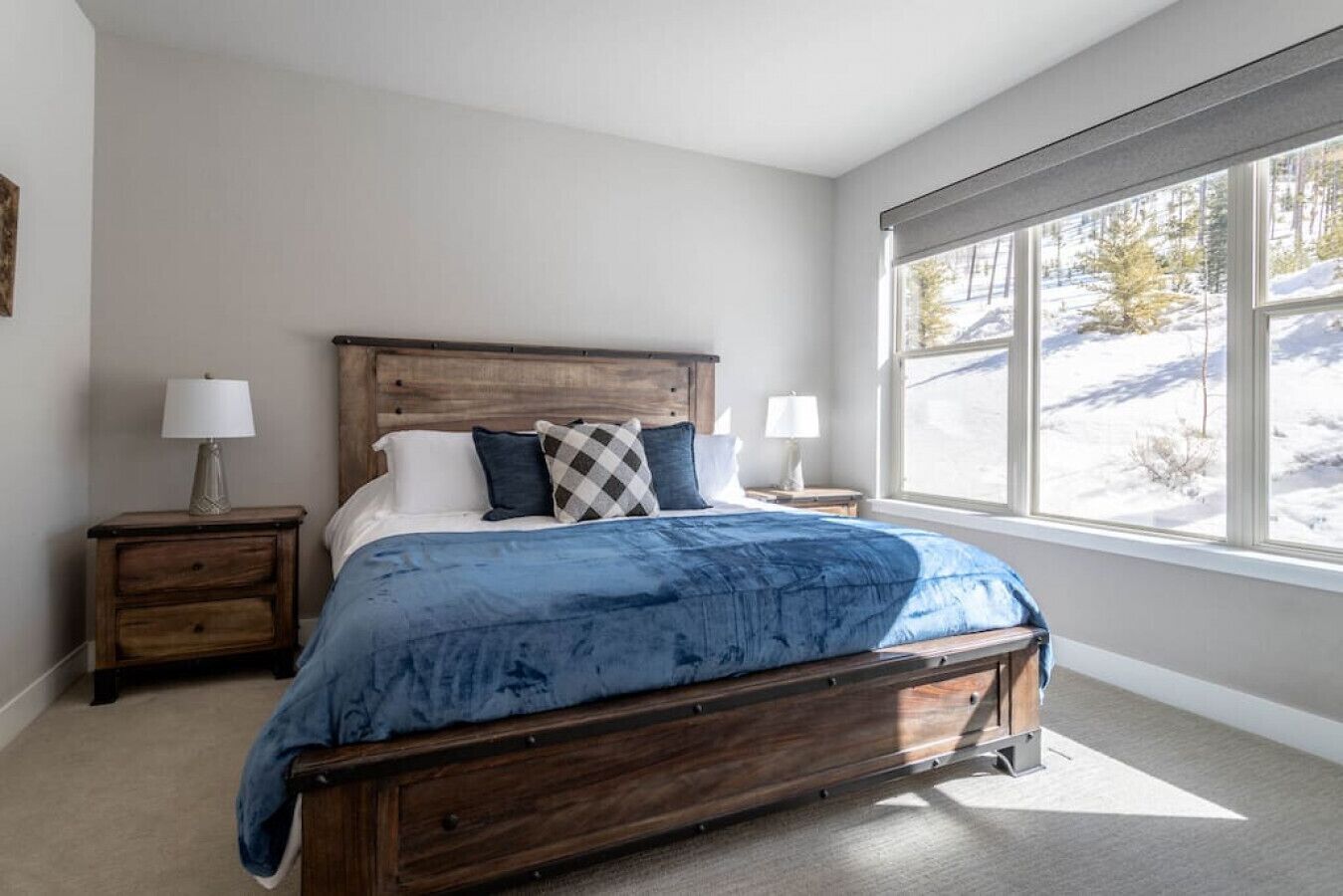 3 chambres, fer et planche à repasser, Wi-Fi gratuit, draps fournis