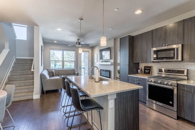 Winter Park 3BR Townhouse w/ Mountain views
