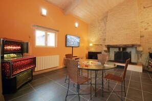 Dining - L'urbaine - Castets ET Castillon (CASTETS ET CASTILLON)