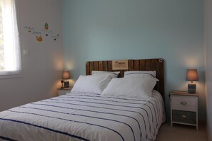 3 Schlafzimmer, Bügeleisen/Bügelbrett, Reisekinderbett, Internetzugang