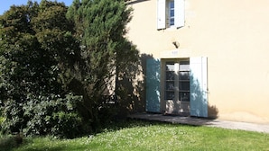 Unclassified image, 2 of 23, button - LE Bourg Nord - Rimons (RIMONS)