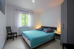 1 Schlafzimmer, Bügeleisen/Bügelbrett, Internetzugang, Bettwäsche