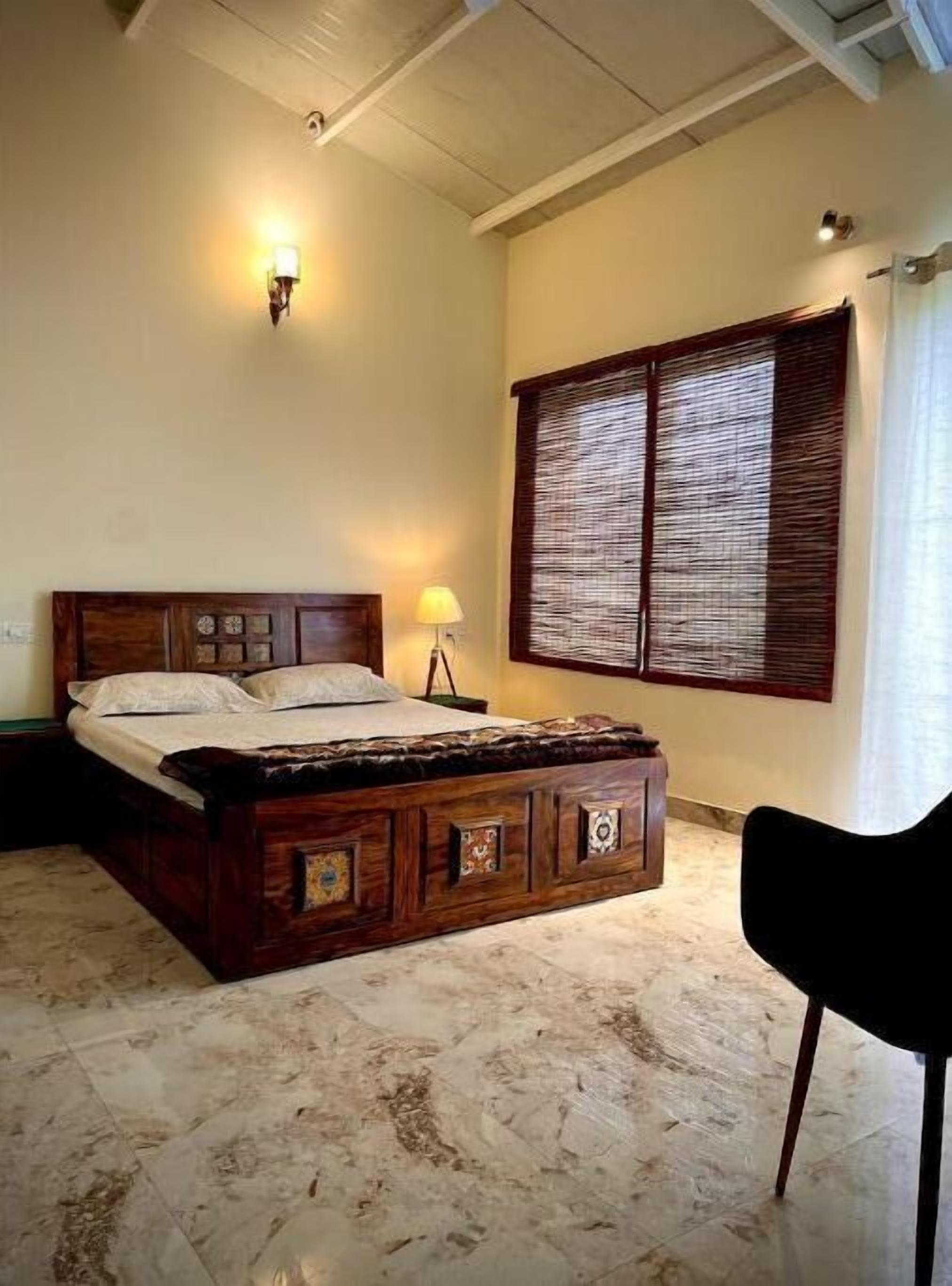 Vara: Unique Wellness Homestay amidst Mountains