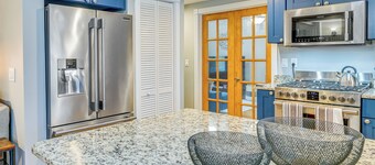 Lakeside Stay w/ Views, Near Saratoga Race Course!