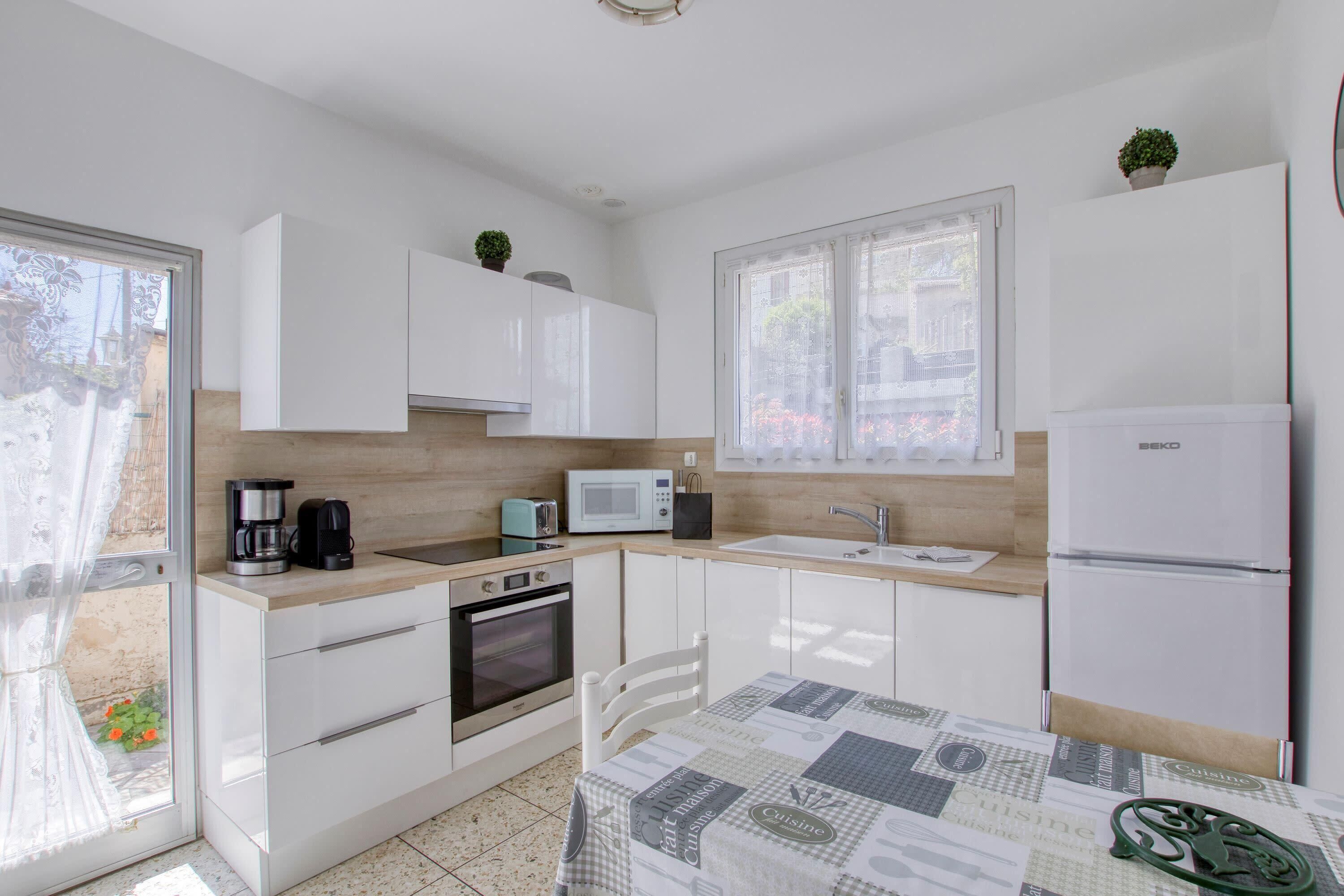 Bright house with garden in La Seyne-sur-Mer