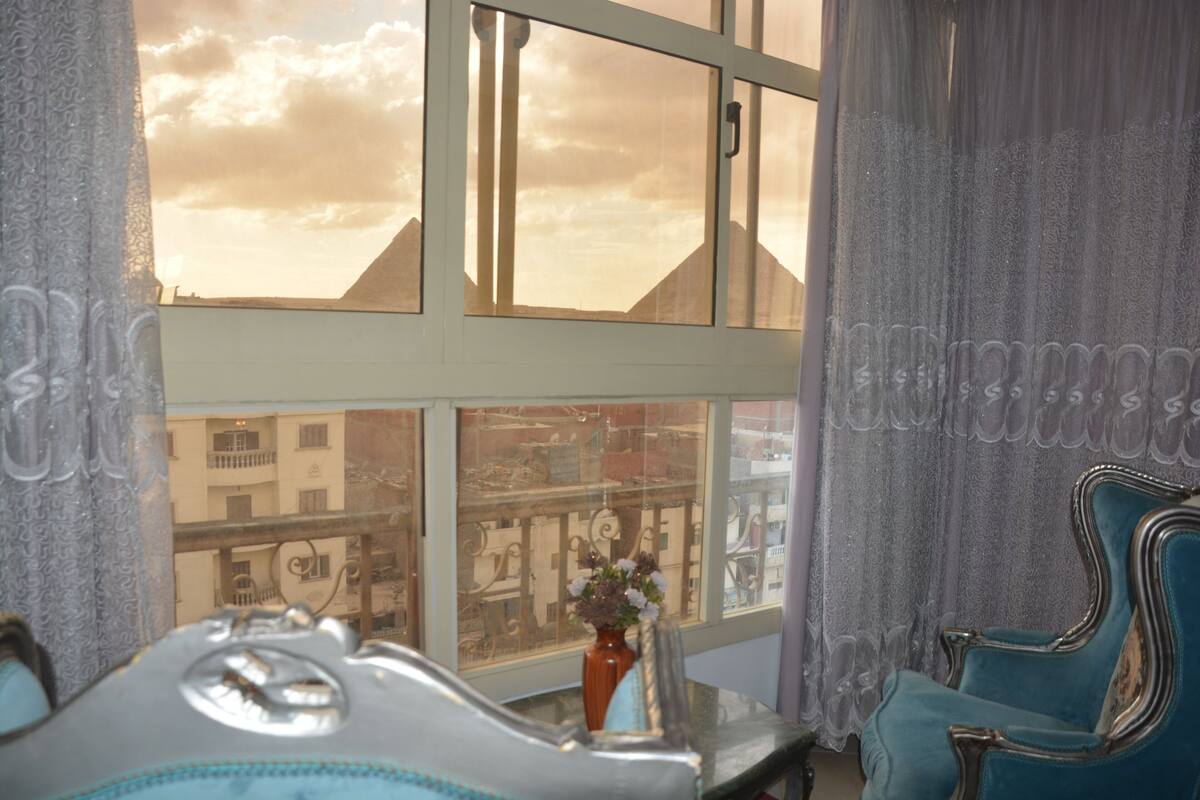 Suite de lujo | Decoración personalizada y muebles diferentes