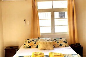3 chambres, fer et planche à repasser, accès au Wi-Fi (inclus)