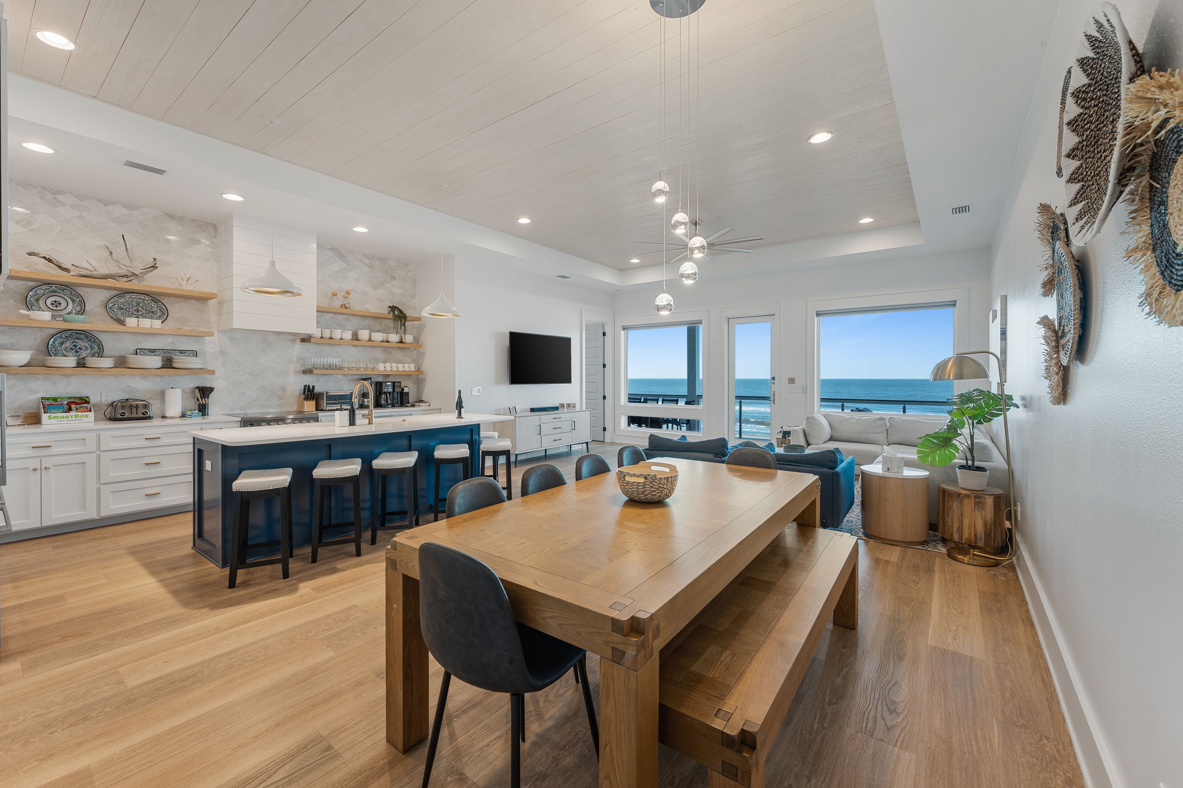 Beach-Front Home w/ Private Pool/Golf Cart/Hot Tub