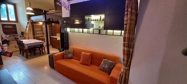 TV connectée, cheminée