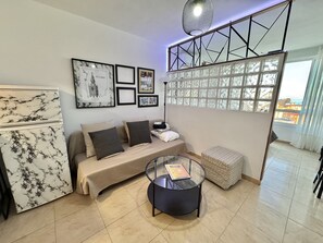 Iron/ironing board, travel crib, free WiFi, bed sheets