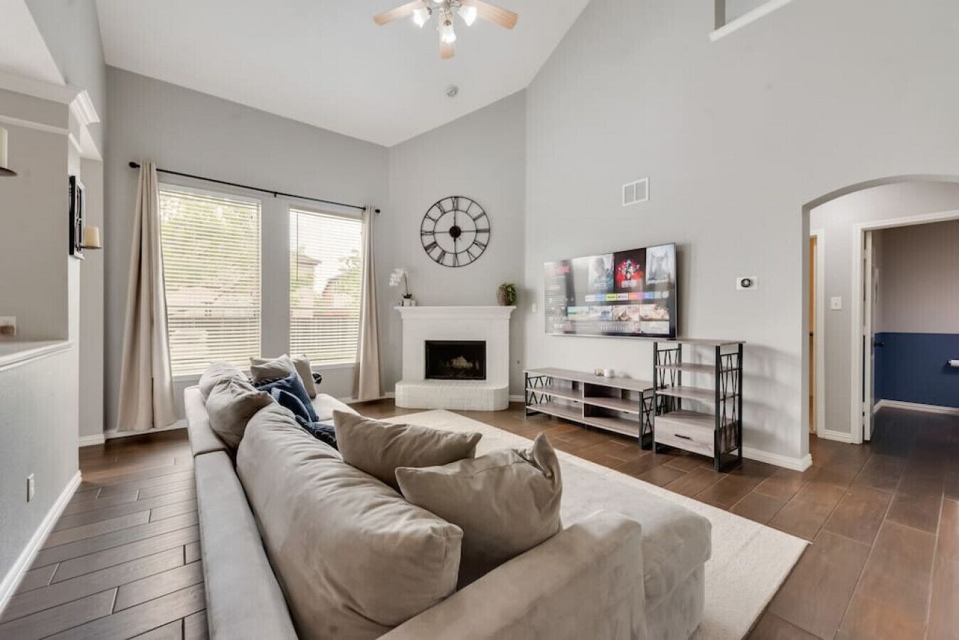 4 BDR | Home Gym | Theater Room