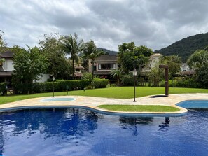 Piscina all'aperto