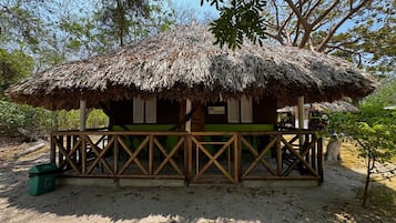 Family Cabin | Terrace/patio