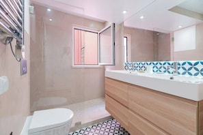 Shower, hair dryer