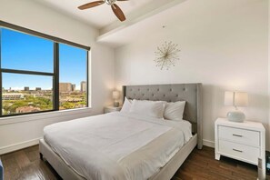 Iron/ironing board, travel crib, WiFi, bed sheets