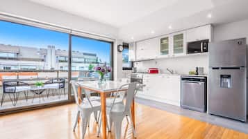 Appartement Luxe | Restauration dans la chambre