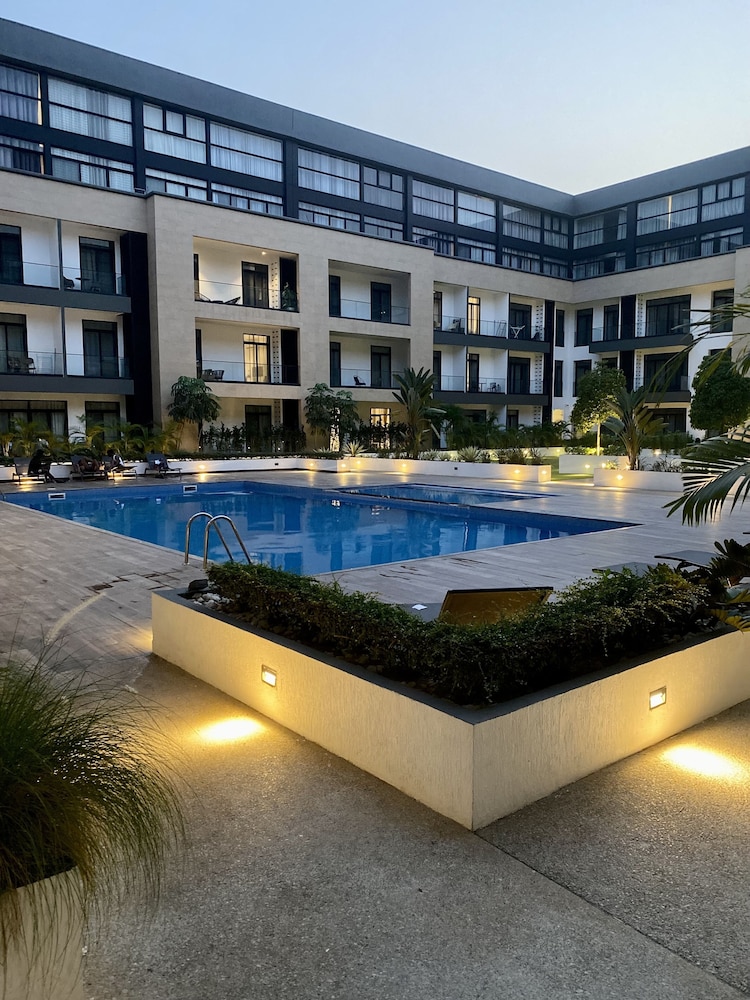 Belleson Homes Embassy Gardens