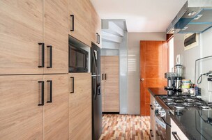 Superior Apartment, 3 Bedrooms, Balcony, City View | Private kitchen | Fridge, microwave, oven, toaster