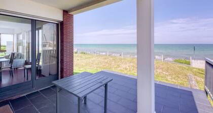 Villa les Sternes, en bord de plage avec vue mer à 180°