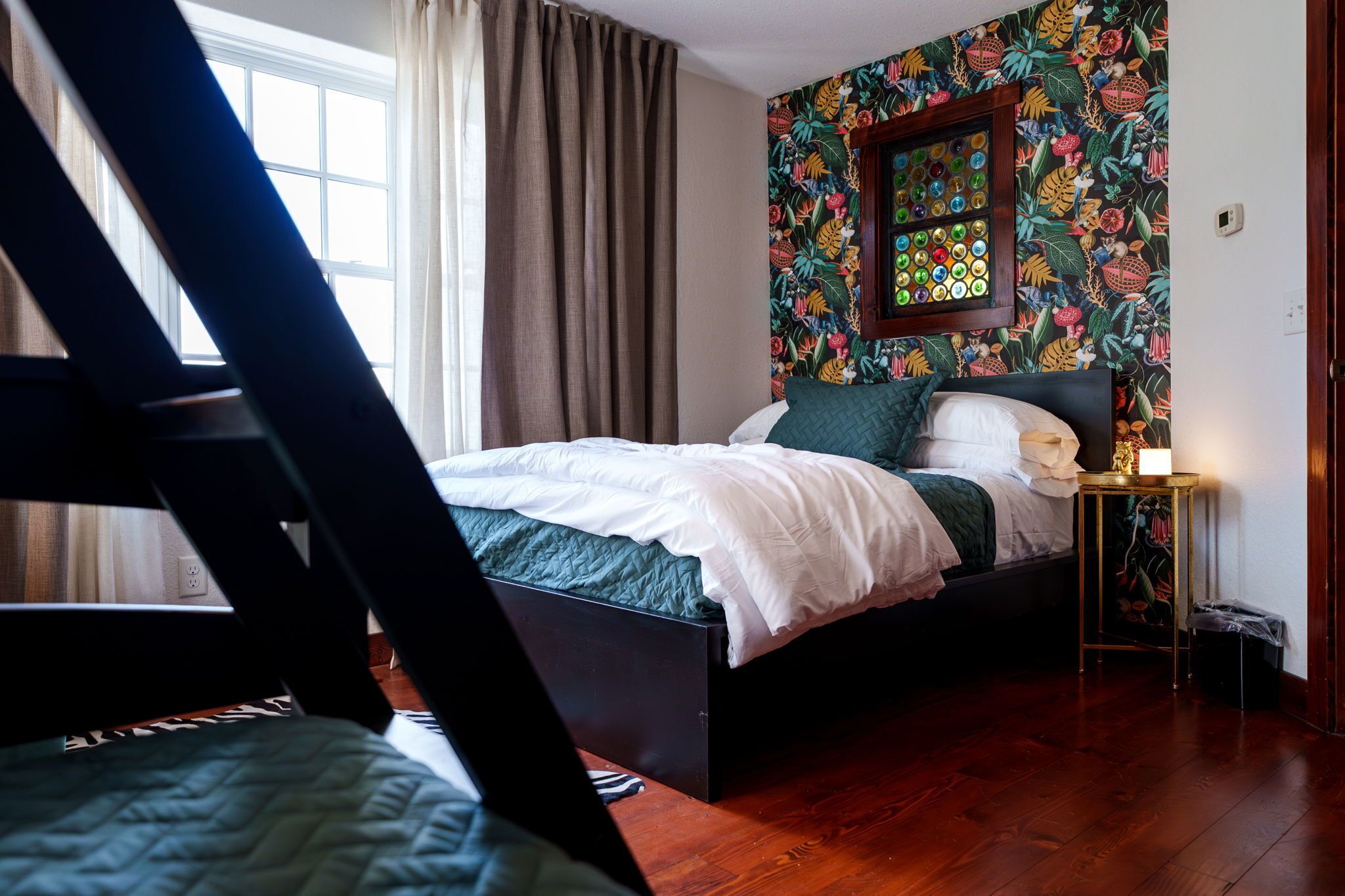 Lake life near the cities! Kayak, swim, fish, relax.