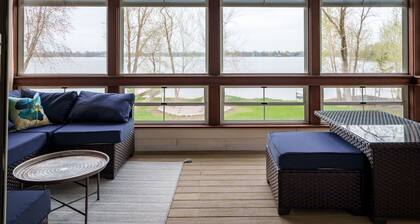 Lake life near the cities! Kayak, swim, fish, relax.