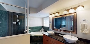 Shower, jetted tub, hair dryer, towels