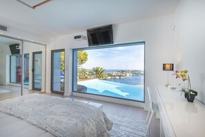 4 bedrooms, WiFi, bed sheets